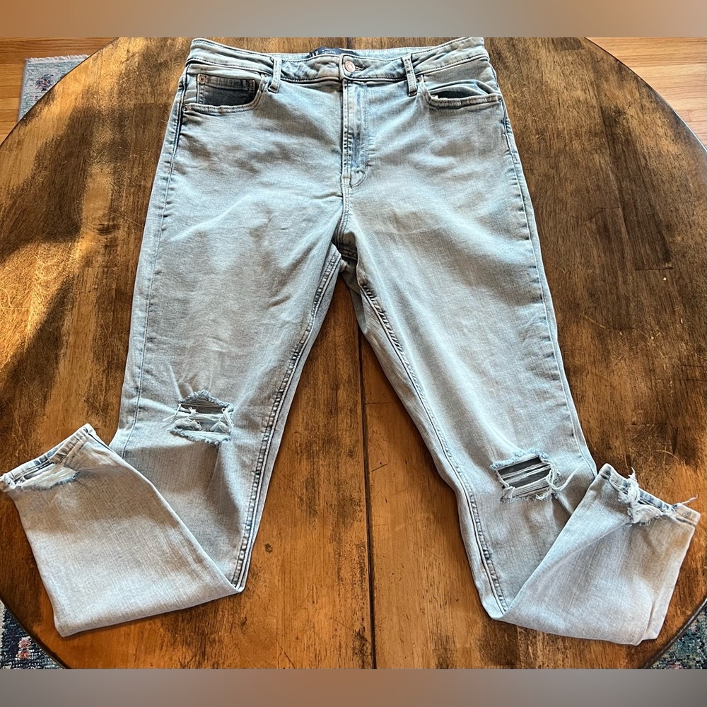 Gap Factory High Rise Distressed Jeggings with Washwell